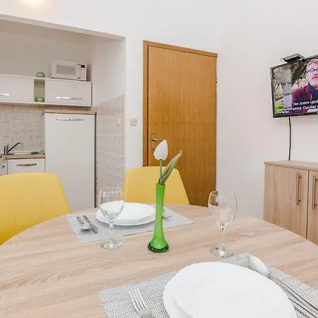 Tomeri Starigrad-Paklenica