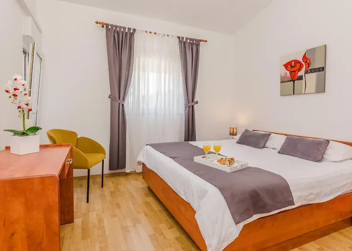 Tomeri Starigrad Paklenica