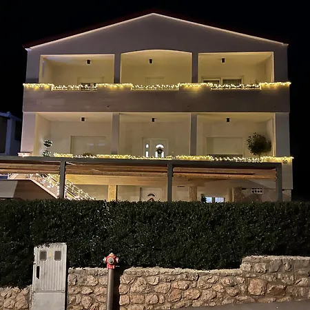 Tomeri Διαμέρισμα